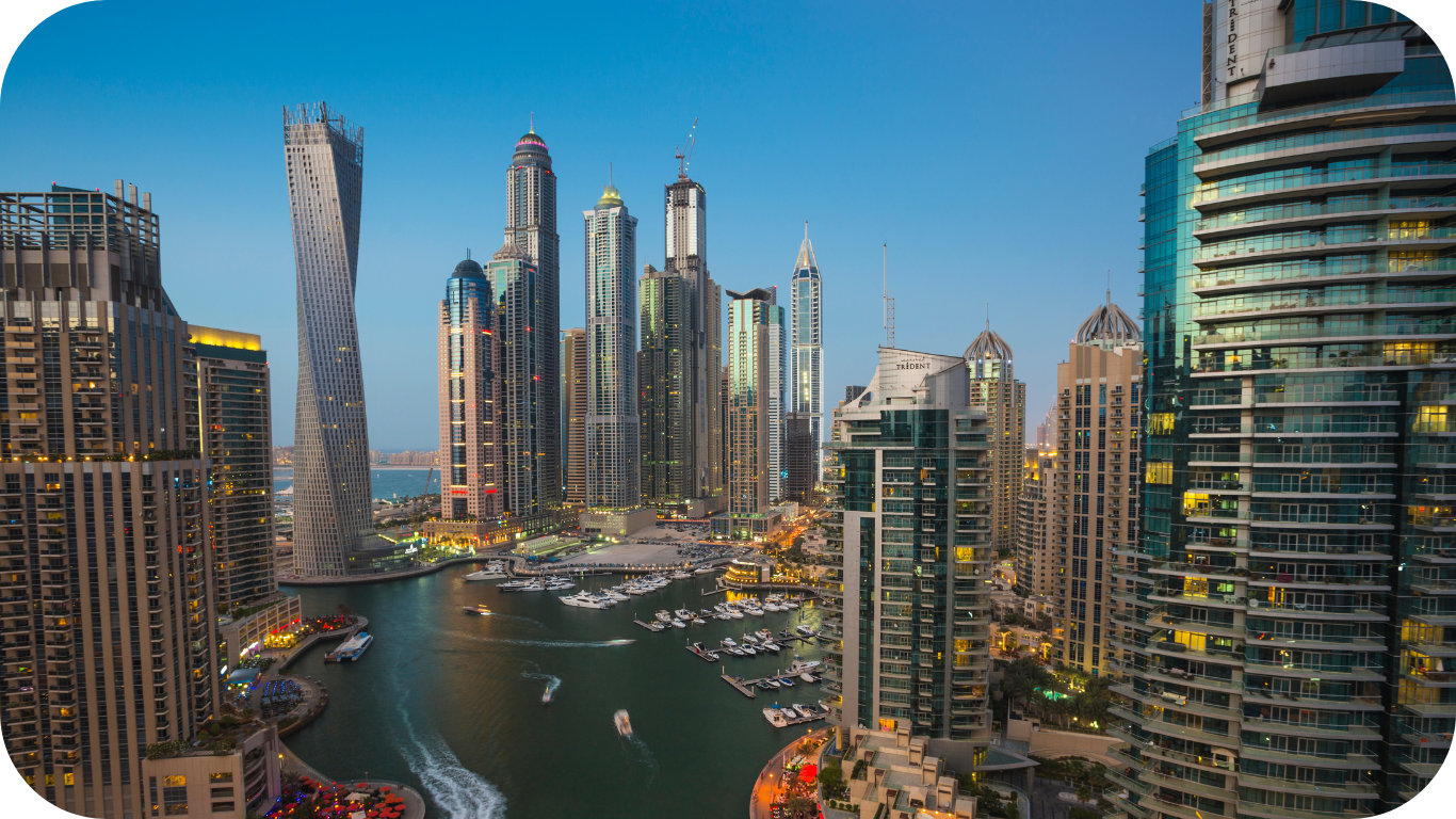 How to Get Around Dubai on a Budget (2025) – Cheap & Smart Transport Tips